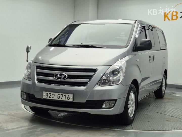 Hyundai Starex 5인승 밴 — foto 1