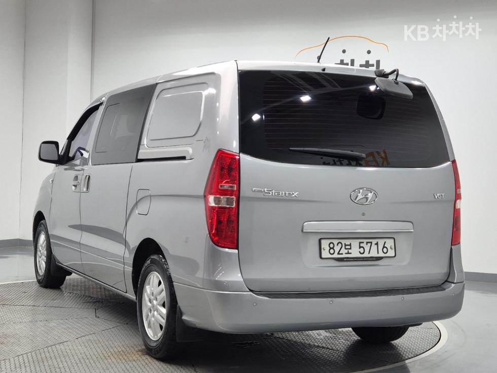 Hyundai Starex — miniaturë 2