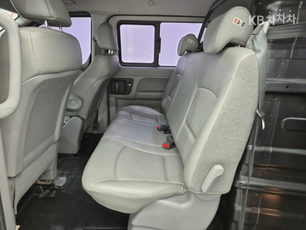 Hyundai Starex — miniaturë 12