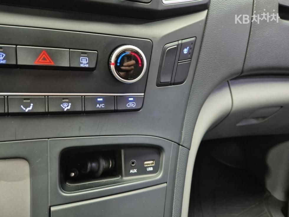 Hyundai Starex — miniaturë 13
