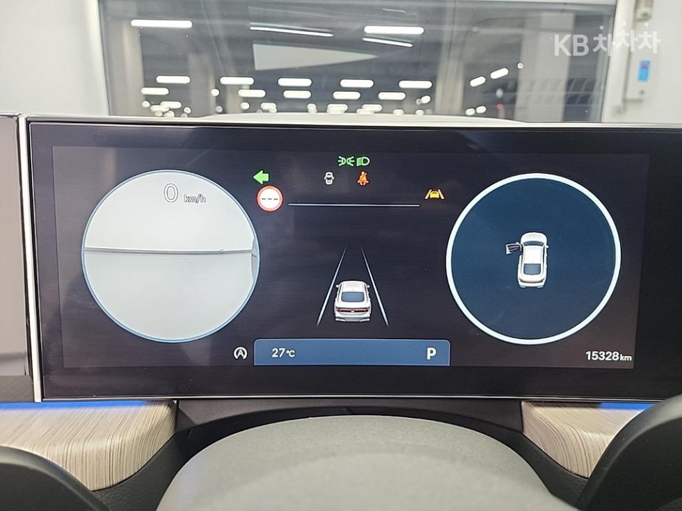 2023 Hyundai (DN8) photo