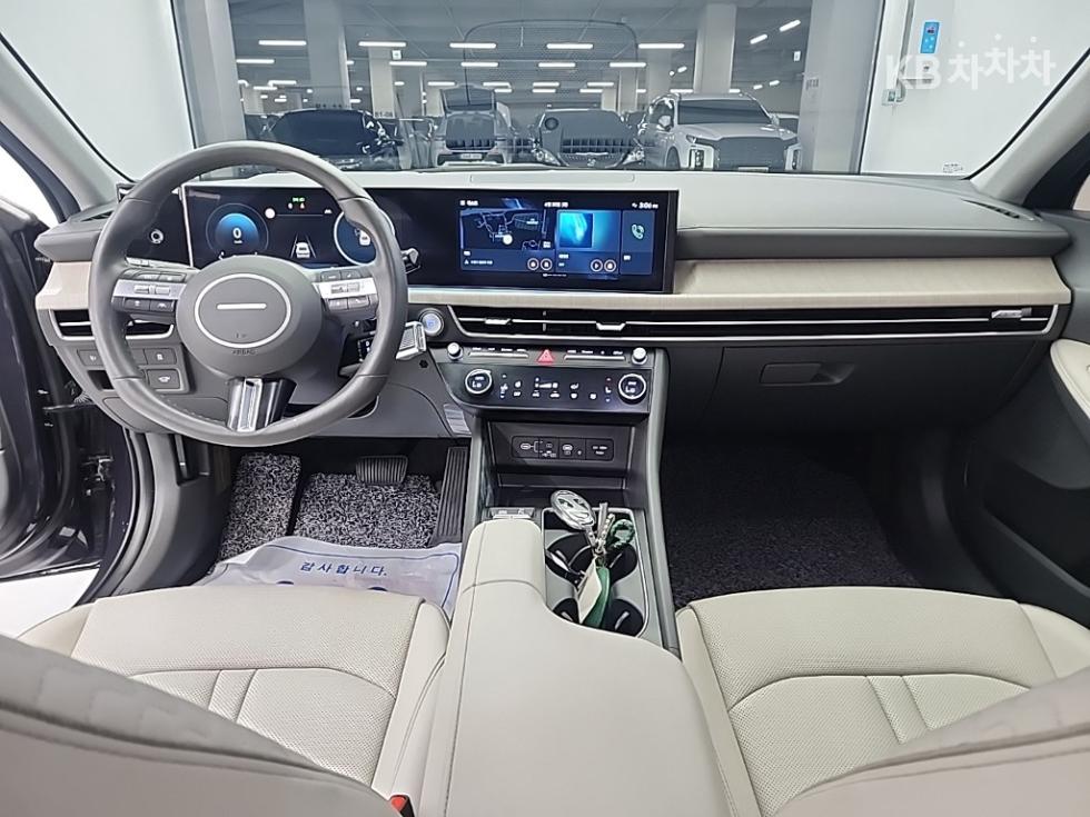 2023 Hyundai (DN8) photo