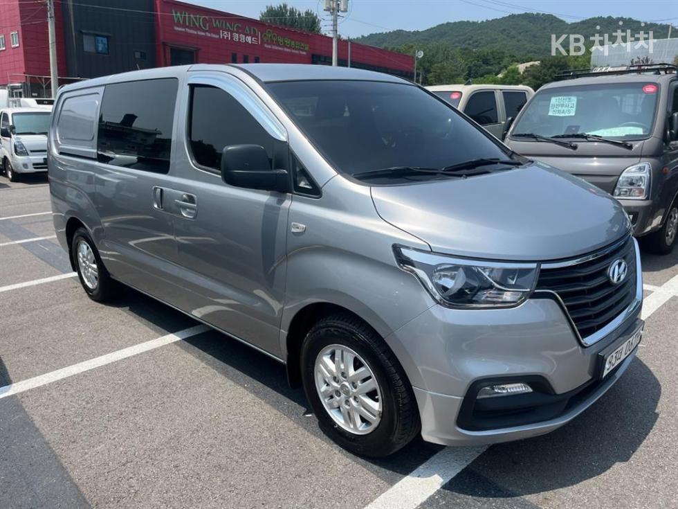 Hyundai Starex — miniaturë 4