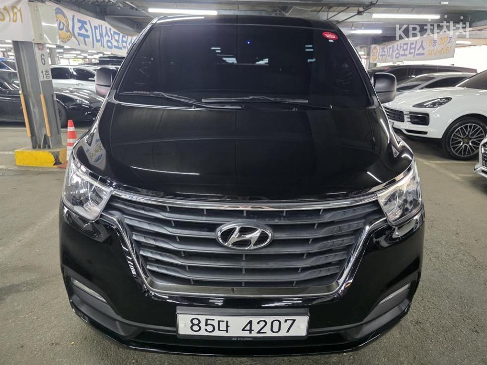 Hyundai Starex — miniaturë 2
