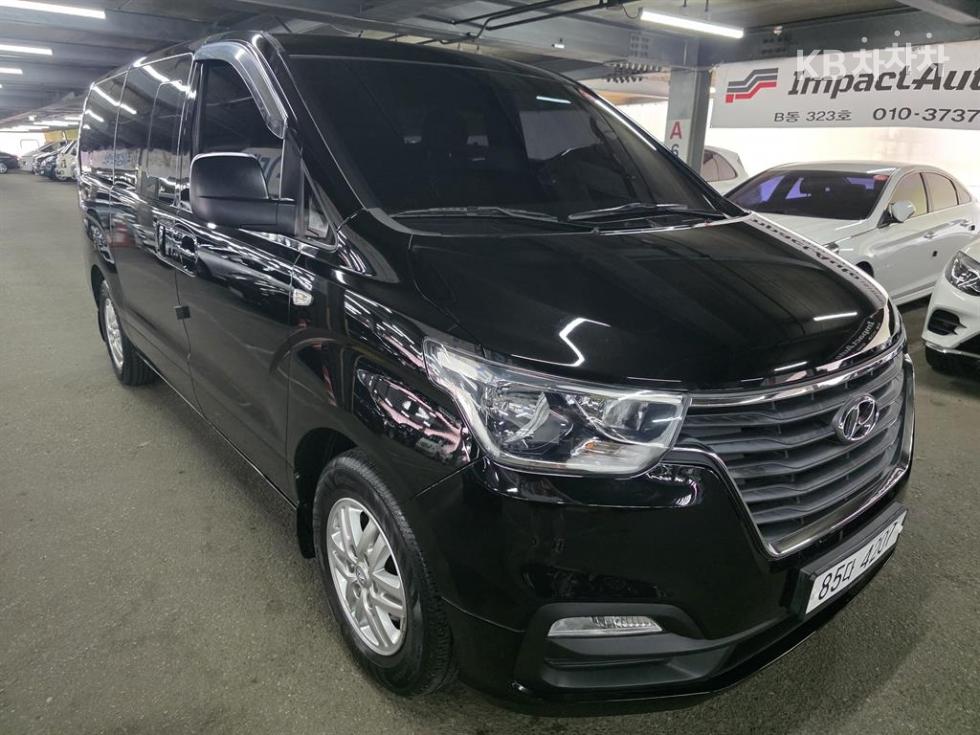 Hyundai Starex — miniaturë 3