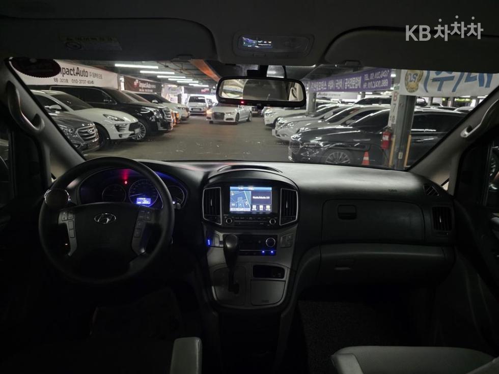 Hyundai Starex — miniaturë 8