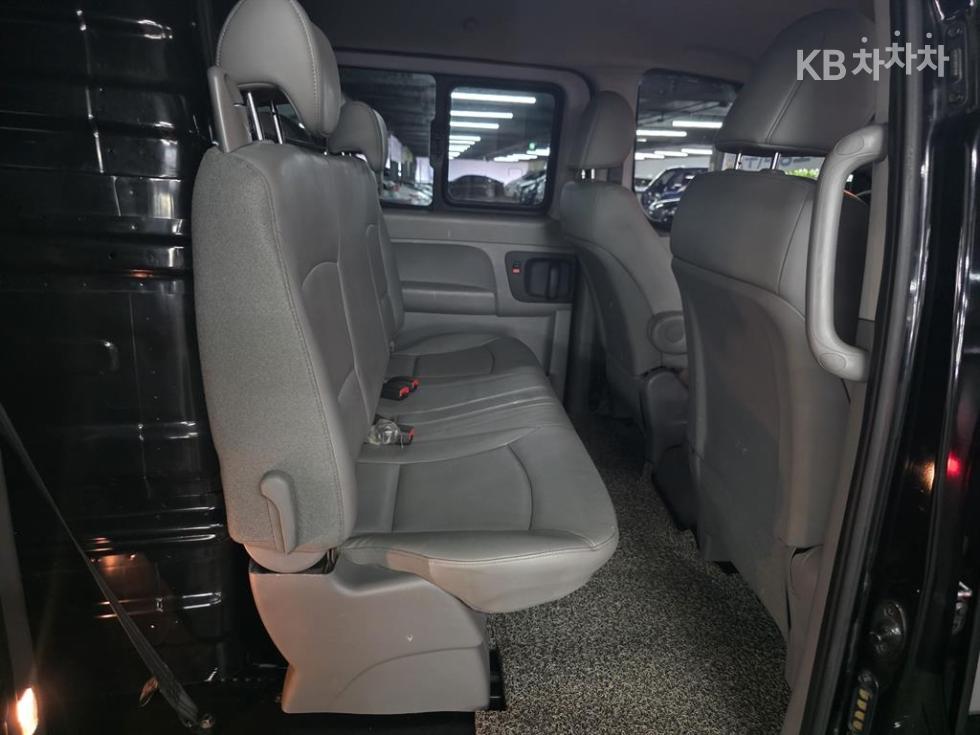 Hyundai Starex — miniaturë 12