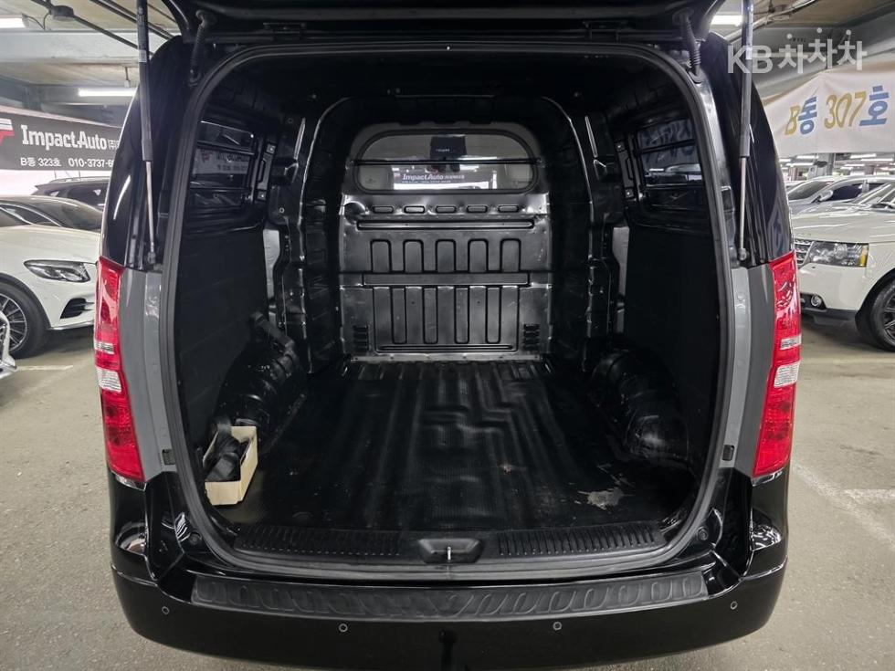 Hyundai Starex — miniaturë 13