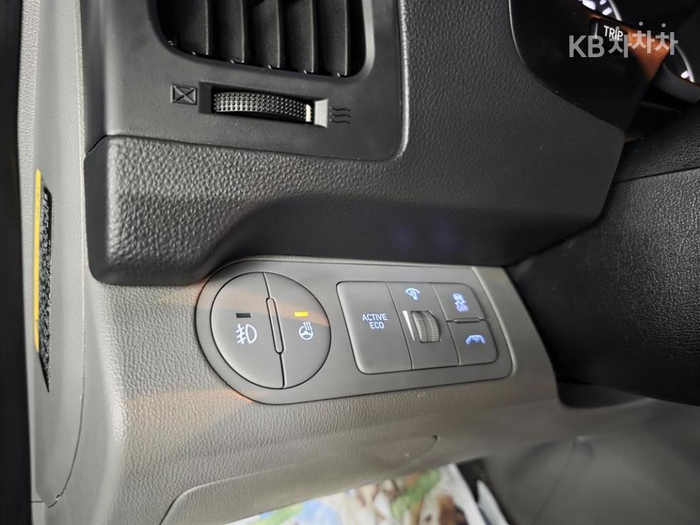 Hyundai Starex — miniaturë 16