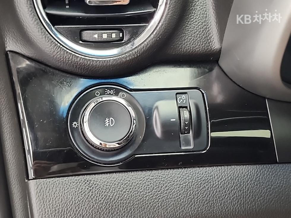 Chevrolet Orlando — miniaturë 17