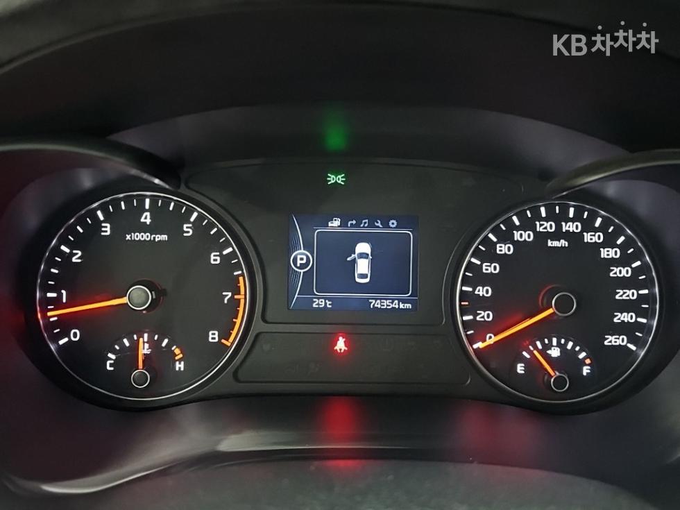 Kia K5 — miniaturë 6