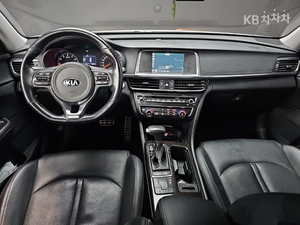 Kia K5 — miniaturë 7