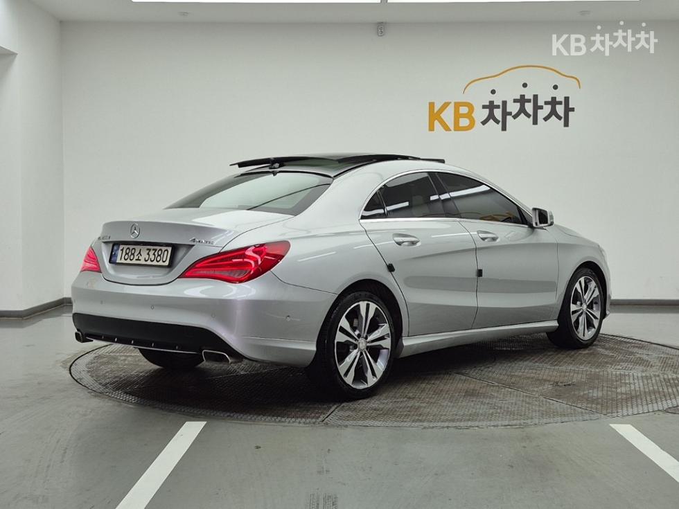 Mercedes-Benz CLA-klasse — miniaturë 4