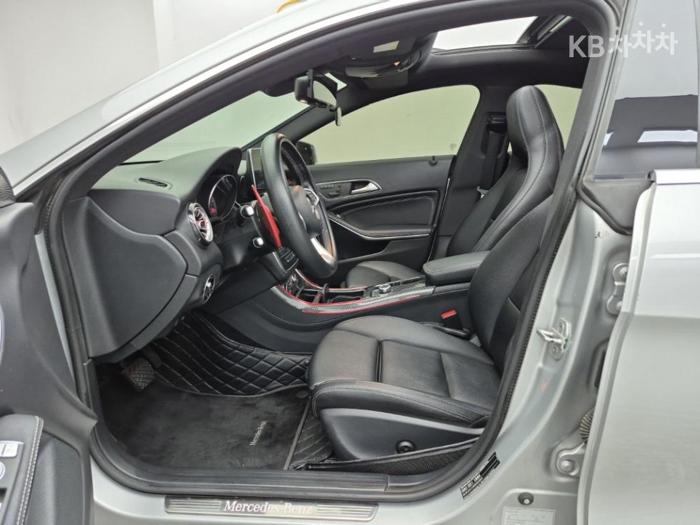 Mercedes-Benz CLA-klasse — miniaturë 11