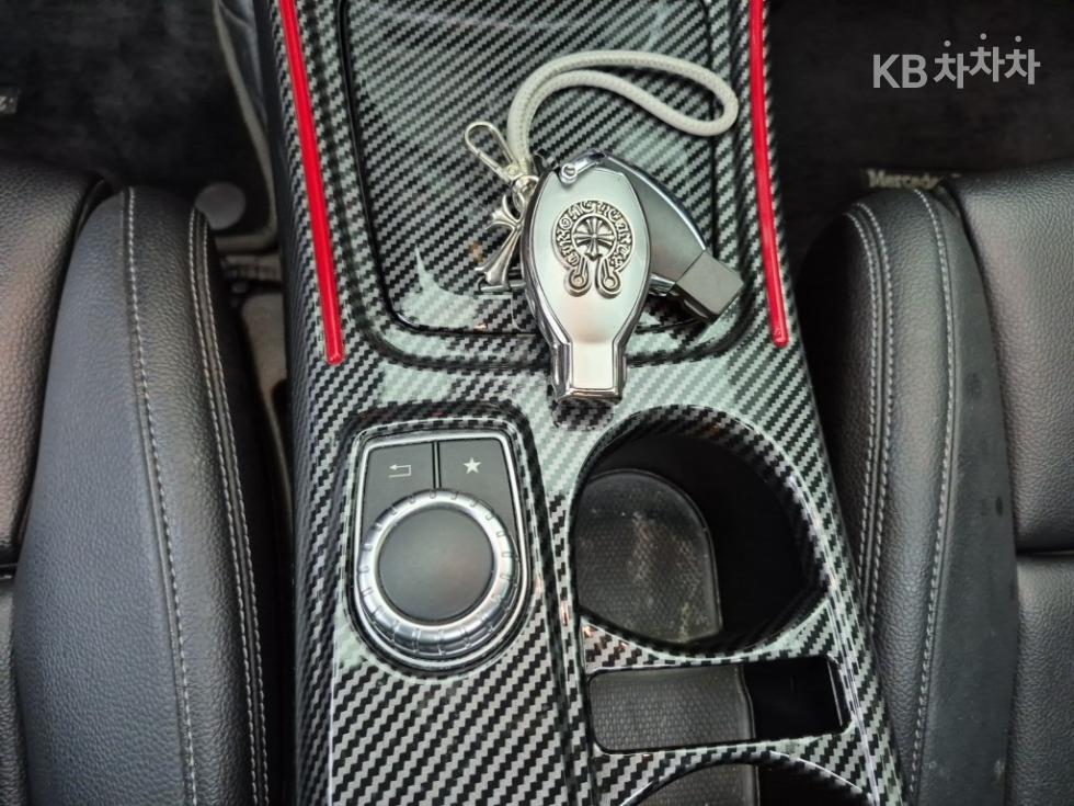 Mercedes-Benz CLA-klasse — miniaturë 17