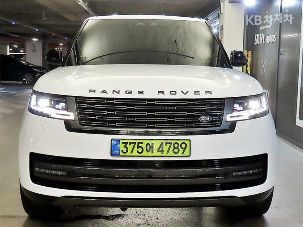 Land Rover Range Rover — miniaturë 2