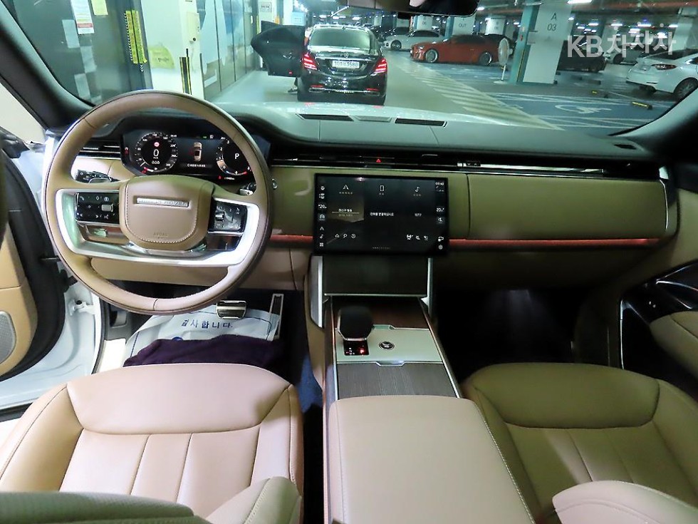Land Rover Range Rover — miniaturë 10