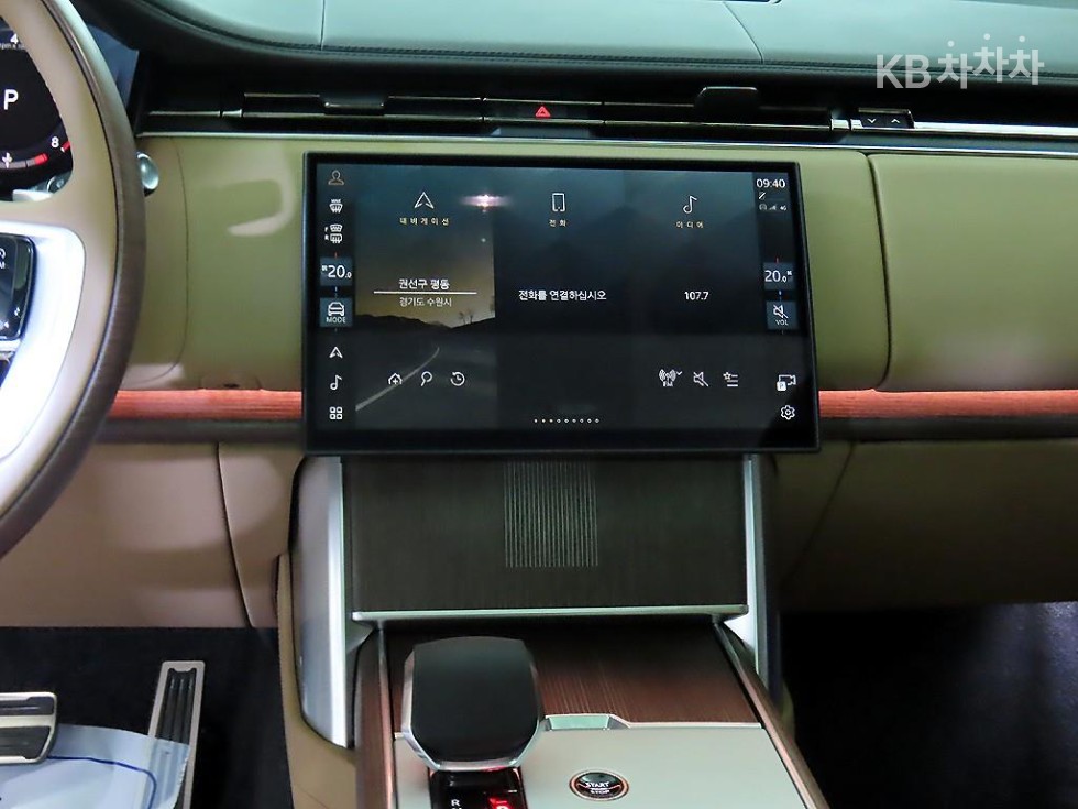 Land Rover Range Rover — miniaturë 11