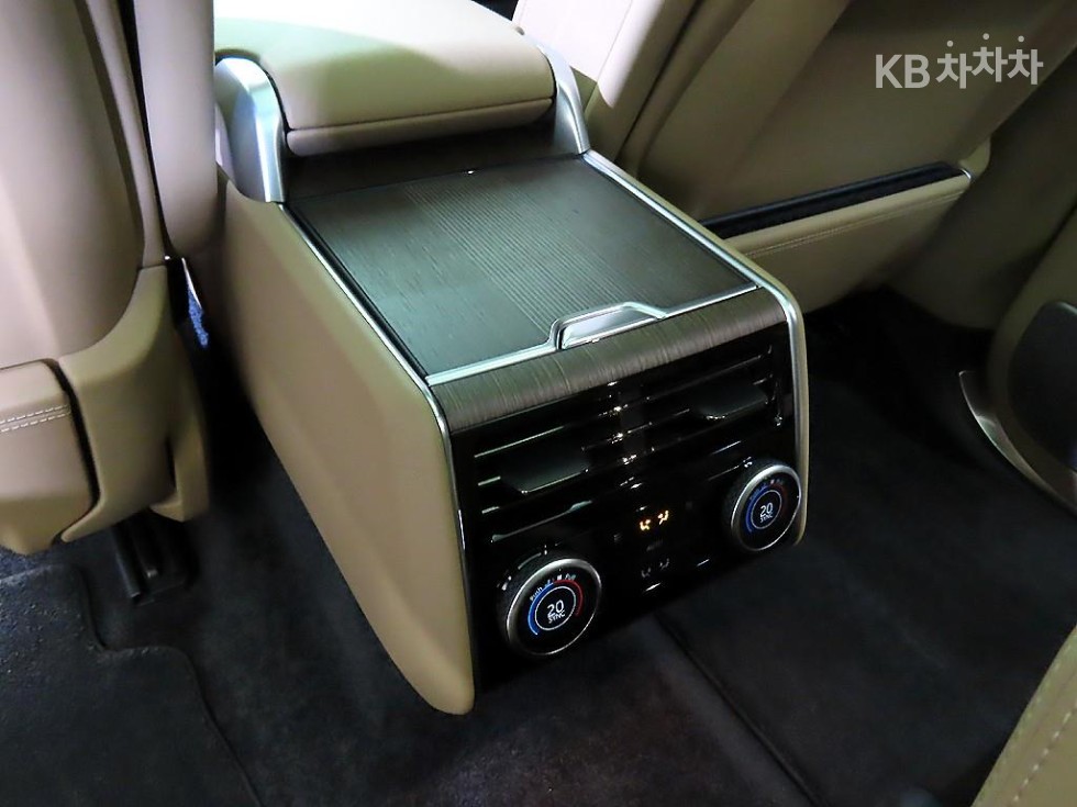 Land Rover Range Rover — miniaturë 14