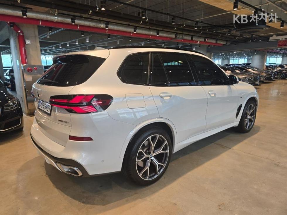 BMW X5 — miniaturë 2