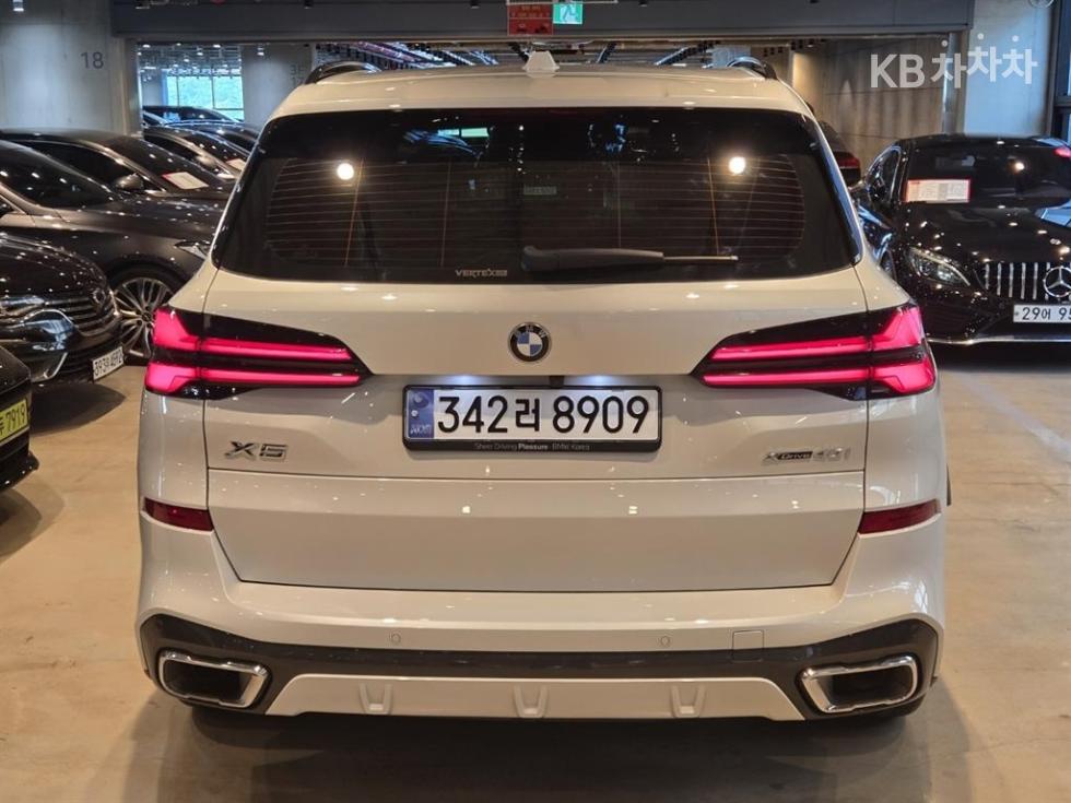 BMW X5 — miniaturë 4