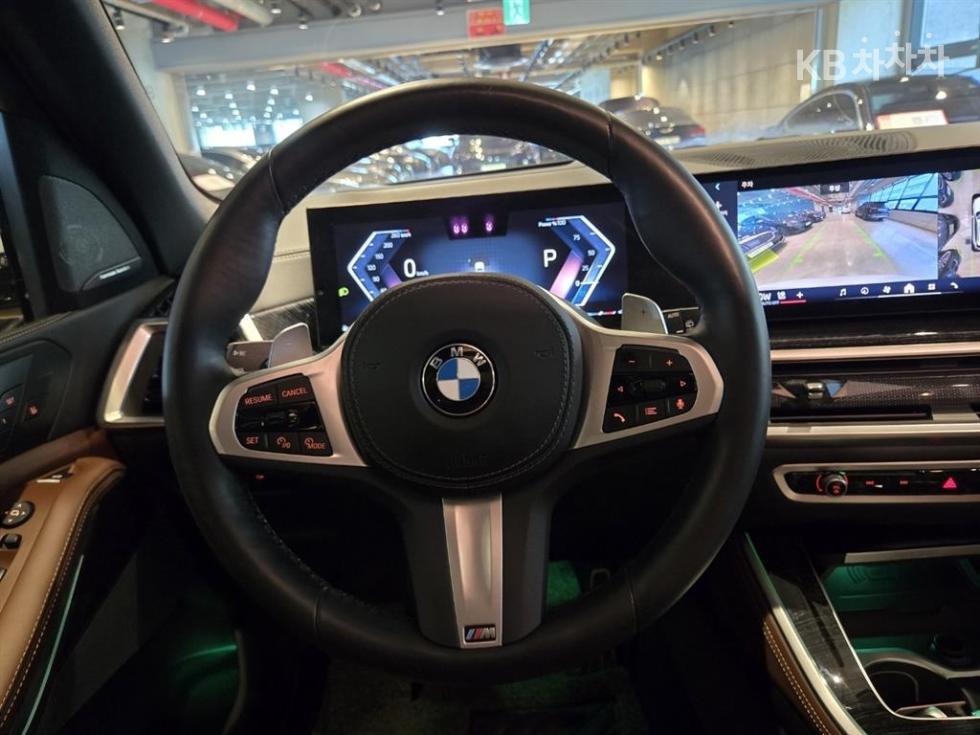 BMW X5 — miniaturë 8