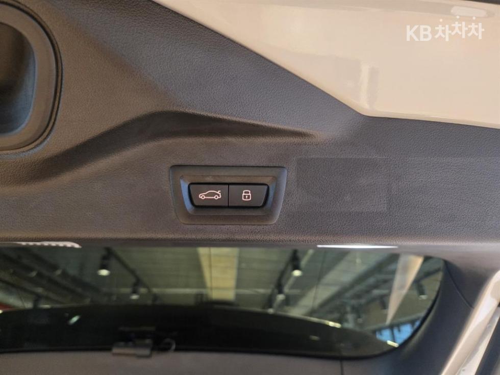 BMW X5 — miniaturë 17