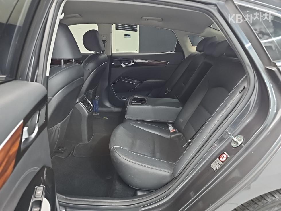 Kia K7 — miniaturë 12