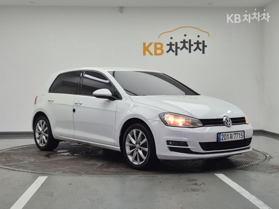 Volkswagen Golf — miniaturë 2