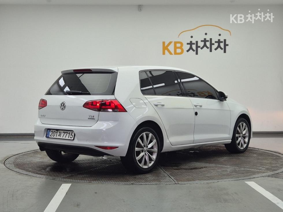 Volkswagen Golf — miniaturë 4