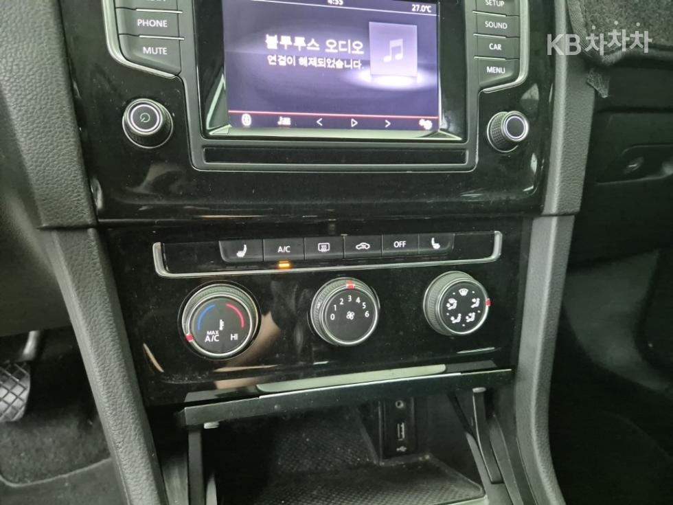 Volkswagen Golf — miniaturë 10