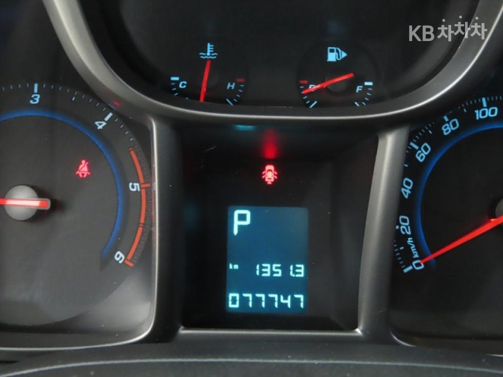 Chevrolet Orlando — miniaturë 9