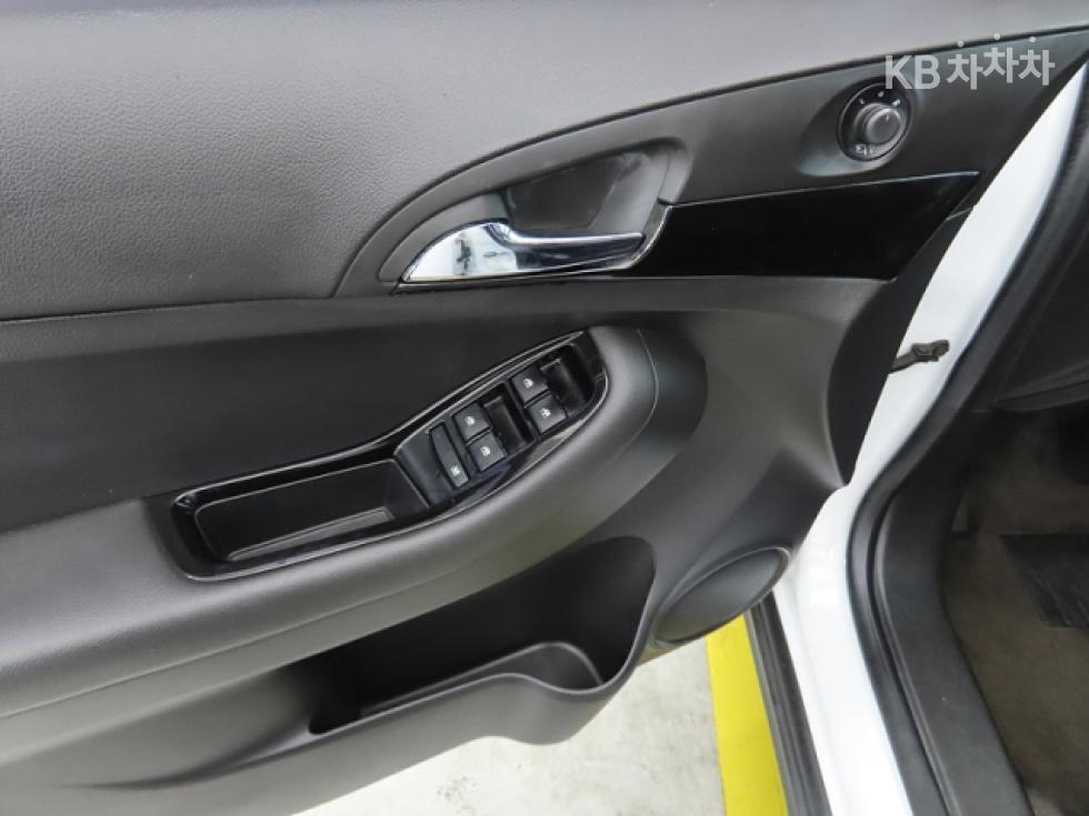 Chevrolet Orlando — miniaturë 12