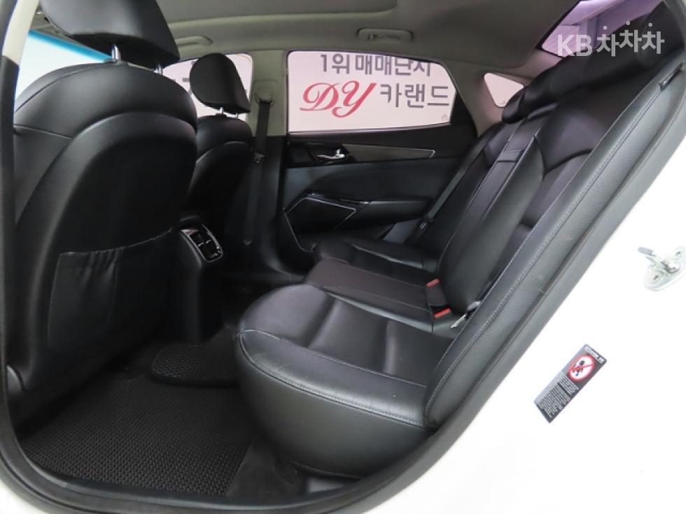 Kia K7 — miniaturë 6