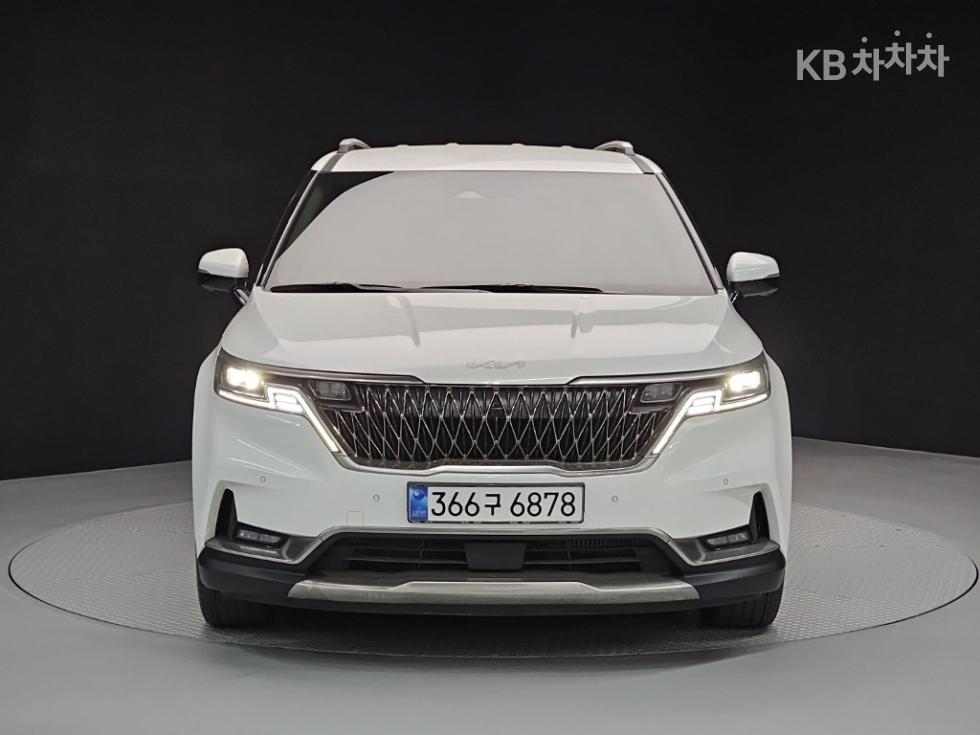 Kia Carnival — miniaturë 2