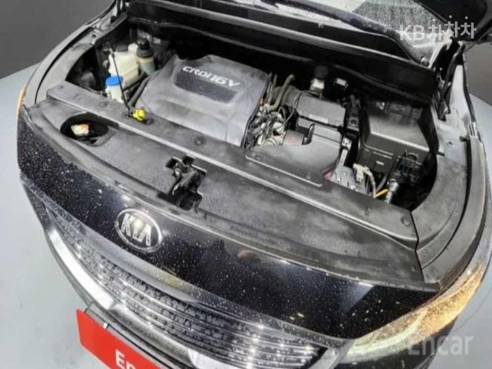 Kia Carnival — miniaturë 20