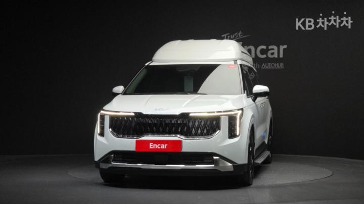 Kia Carnival 하이리무진 1.6 HEV 4인승 — foto 1