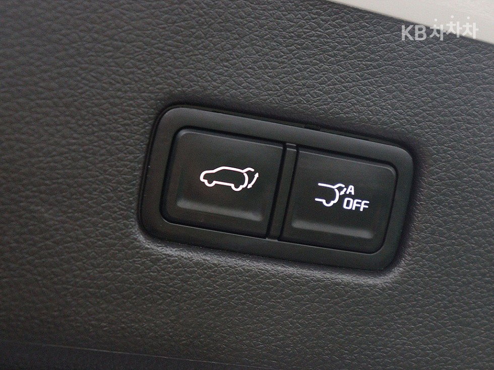Kia Carnival — miniaturë 6