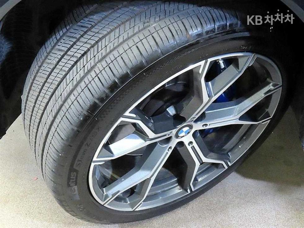 2021 BMW BMW X6(G06) photo