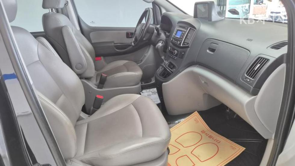 Hyundai Starex — miniaturë 5