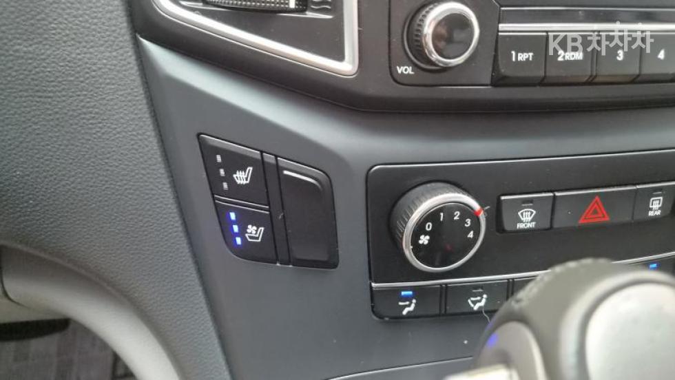 Hyundai Starex — miniaturë 11