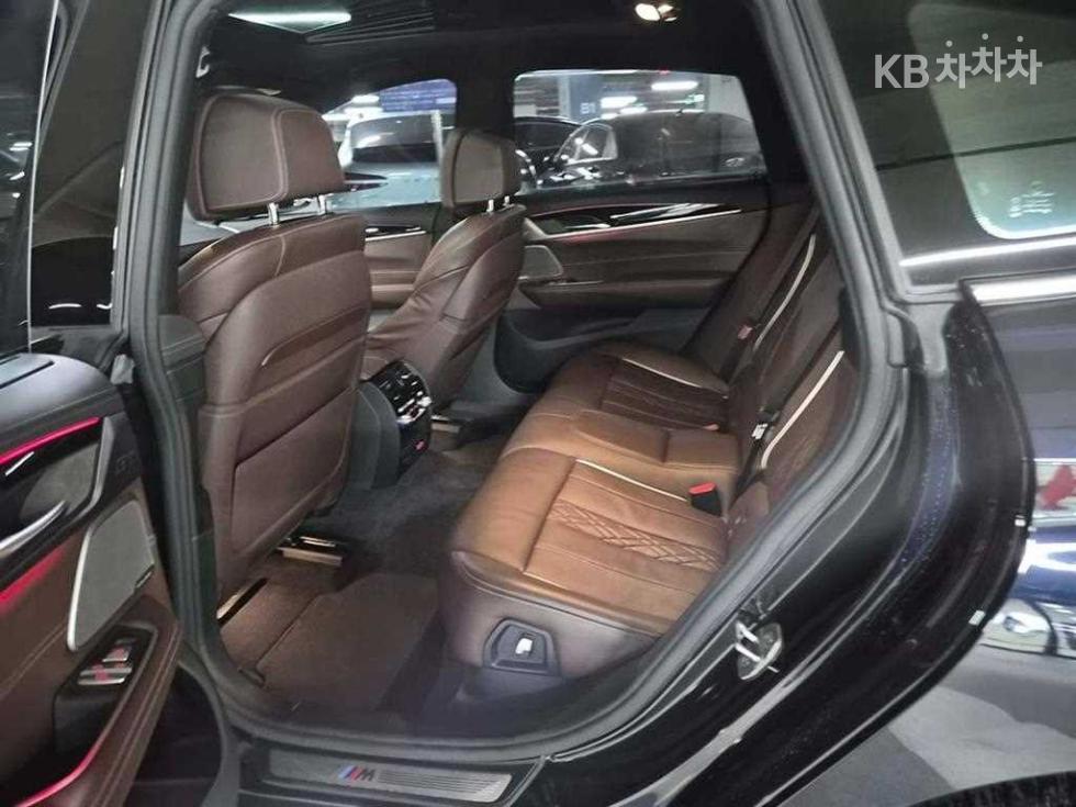 2021 BMW BMW photo