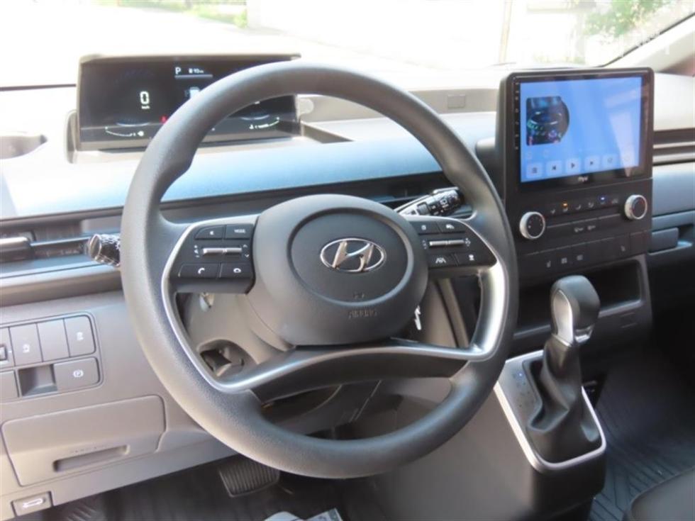 Hyundai Staria — miniaturë 14