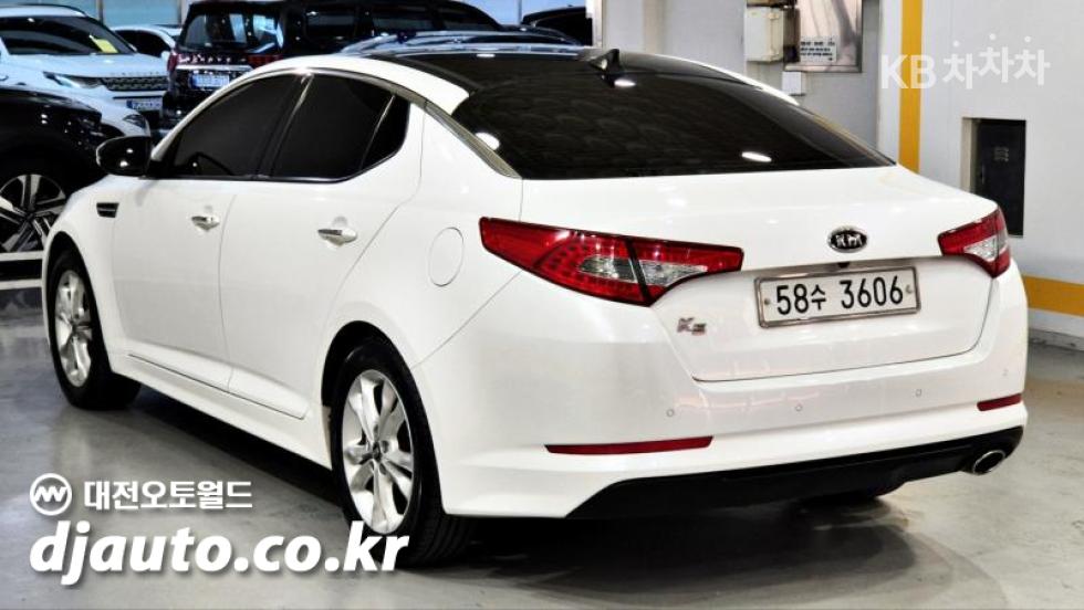 Kia K5 — miniaturë 3