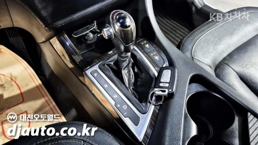Kia K5 — miniaturë 10