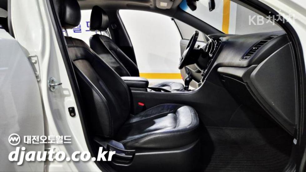 Kia K5 — miniaturë 14