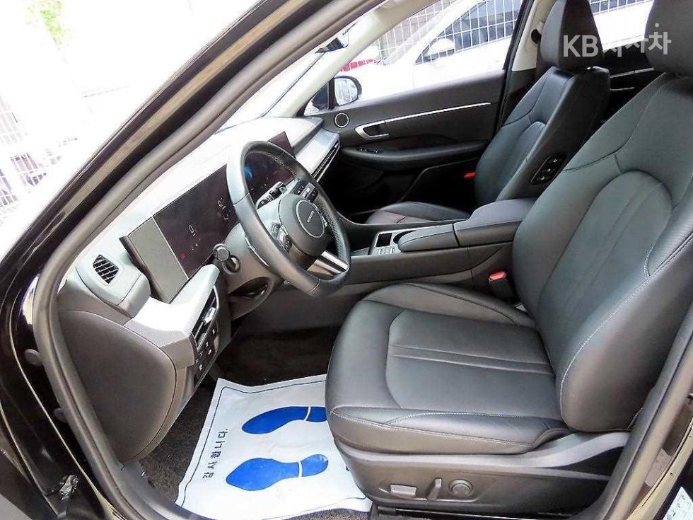 2023 Hyundai (DN8) photo