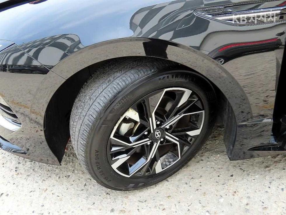 2023 Hyundai (DN8) photo