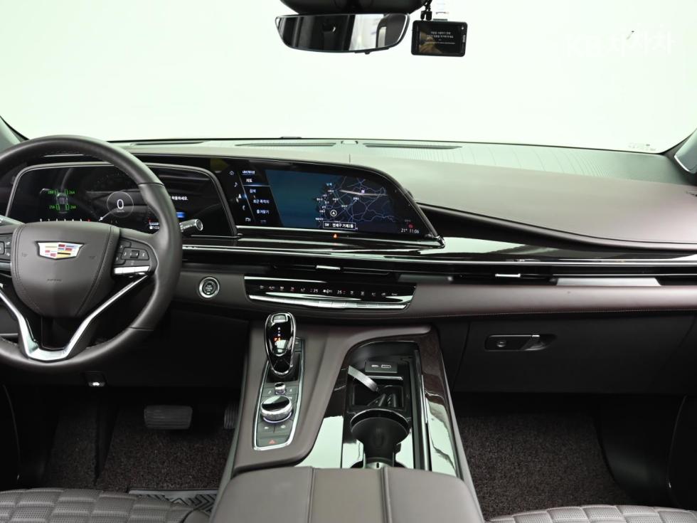 Cadillac Escalade — miniaturë 7