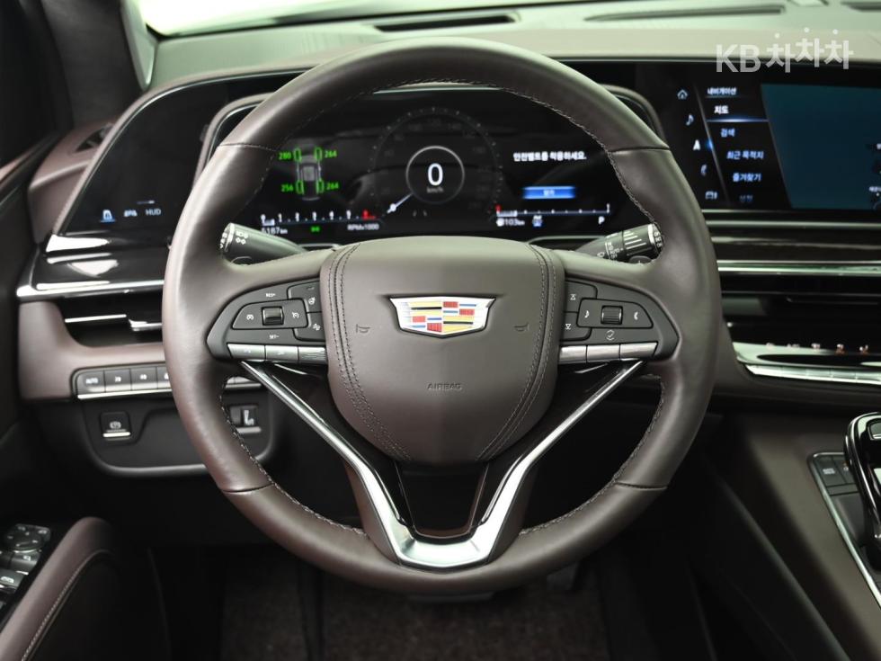 Cadillac Escalade — miniaturë 13